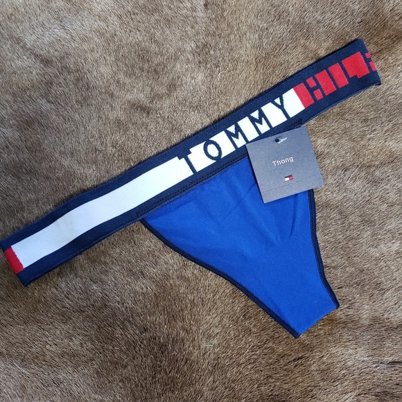 Tommy Hilfiger Thong Panty - Picture 3 of 4
